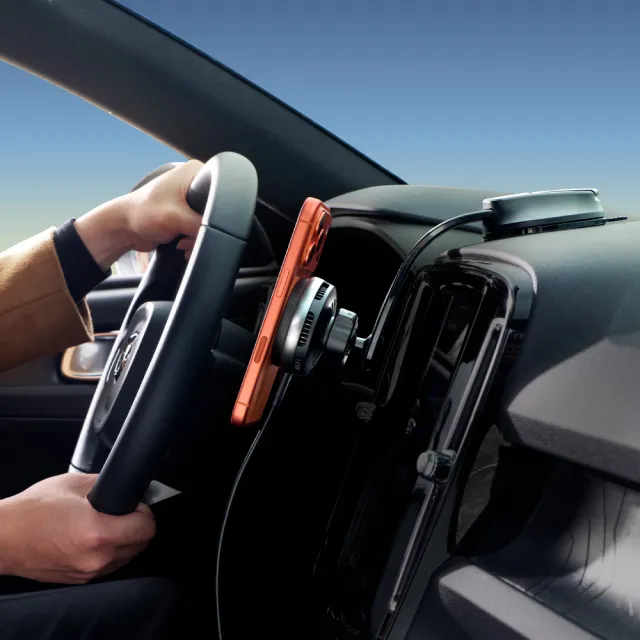 【ADAM 亞果元素】CQ3 Qi2.2 25W 制冷款車用磁吸充電器