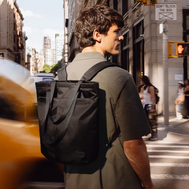 【Bellroy】Laneway Totepack 兩用托特後背包 18L（其他規格）
