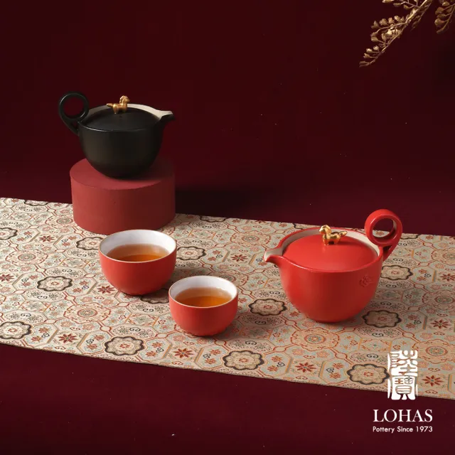 【LohasPottery 陸寶】馬上走運茶組-禪風黑/富貴紅(一壺搭配大小兩杯 喜慶禮盒 新年吉祥禮)