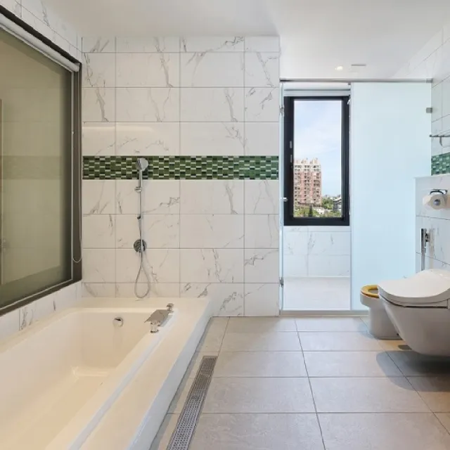 【雀客國際】平日童夢樹屋家庭房二大床含4客早餐(最佳親子飯店)