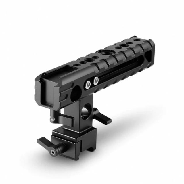 SmallRig 1720 為相機/攝影機週邊配件，專屬攝影棚型別設計，提供穩固支撐與專業應用，適合攝影師提升工作室效率，內容物包含標準配件套組，輕便耐用耐重負荷。