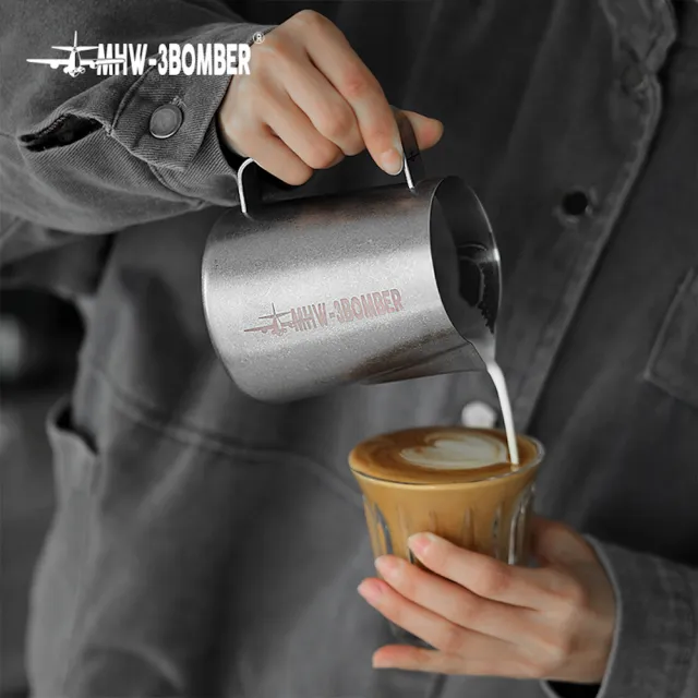 【MHW-3BOMBER】拉花缸經典版3.0-600ML-多色-圓嘴/尖嘴(拉花缸 600ML拉花杯 咖啡打奶缸)