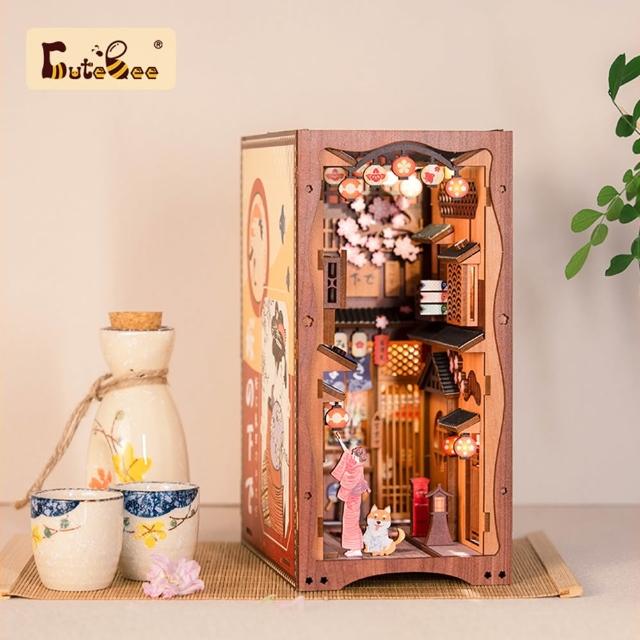 【ArtLife 藝術生活】YS06A 櫻花樹下 (CuteBee 微縮藝術精品 娃娃屋 DIY 交換禮物)