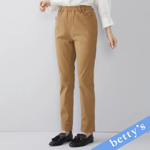 【betty’s 貝蒂思】點點蝴蝶結刺繡口袋休閒褲(卡其)