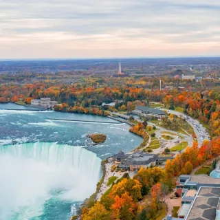 【喜鴻假期】★楓紅美加東１２日★全覽九城、尼加拉面瀑房、川普朗山、千島湖、白山國家森林、三纜