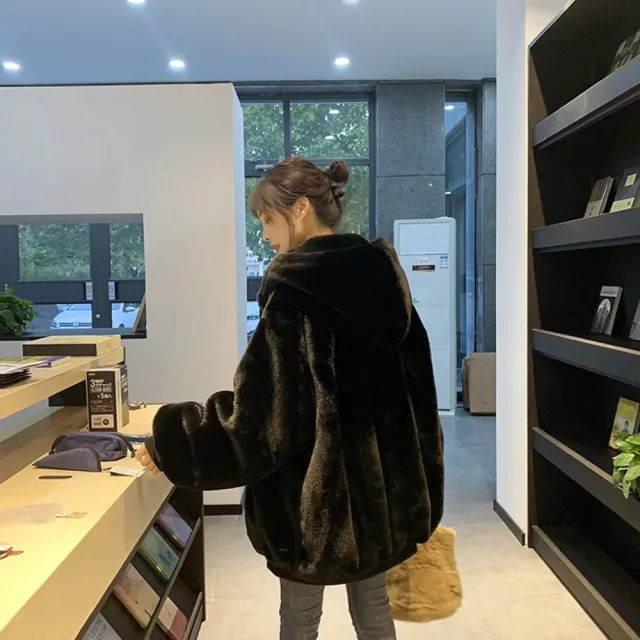 【Uicy】韓版寬鬆加厚連帽毛絨絨外套 外套 防曬外套 女裝 上 J157