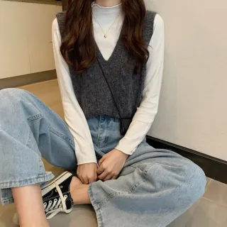 【Uicy】韓版寬鬆V領背心毛衣 小可愛 背心 衣服 女裝 上衣 S88