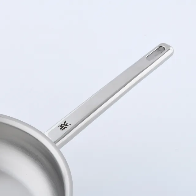 WMF Compact 不鏽鋼平底鍋 28cm (電磁爐 IH爐可用)(平輸品)