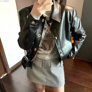 【Uicy】韓版寬鬆復古咖啡色皮衣 外套防曬外套女裝上衣衣 J382
