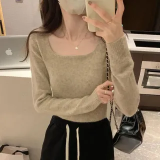 【Uicy】韓版方領短版針織上衣 長袖上衣長袖t恤衣服女裝上 W394