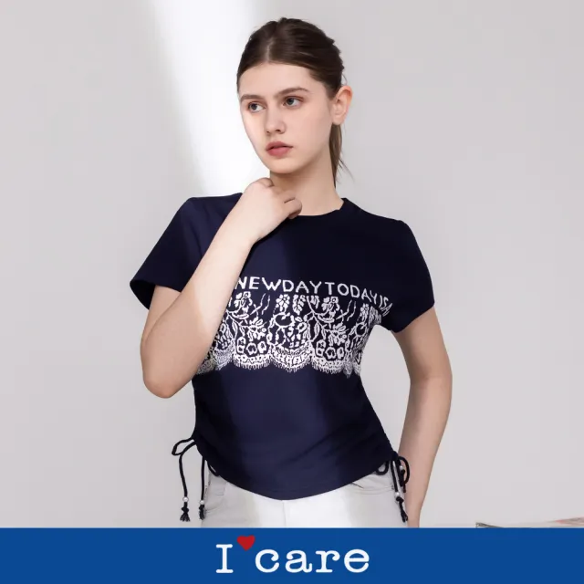 【I’Care 依卡】現貨-優雅抽繩蕾絲印花T恤（M-XL）｜女短袖上衣 抽繩上衣
