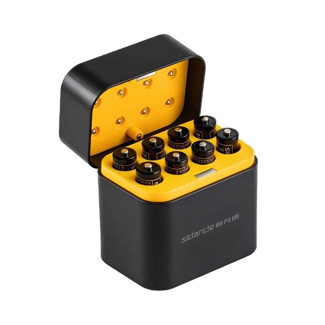 【Sidande 斯丹德】4號AAA 1.5V恆壓可充式鋰電池8入 + 4號鋰電八槽收納充電器 (套裝組)