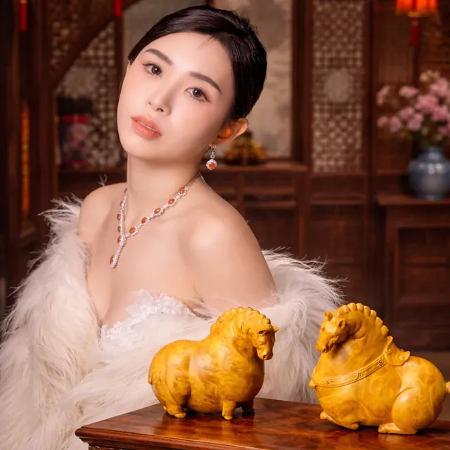 【桃花源創意工坊】唐馬黃金樟木雕一對