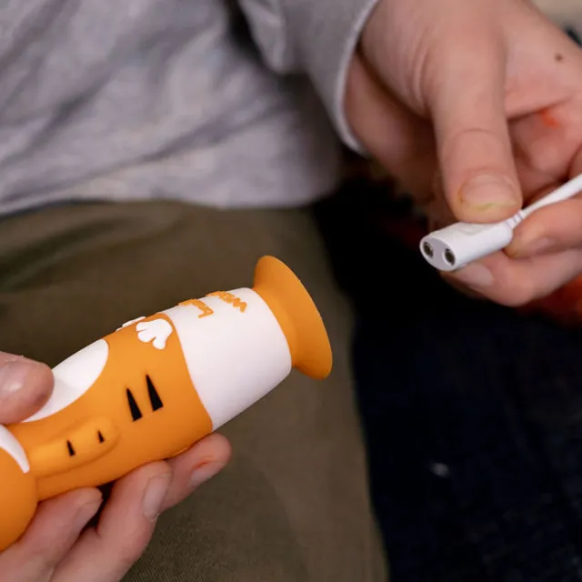 【brush baby】WildOnes 充電式兒童聲波電動牙刷 0-10Y(多款可選)