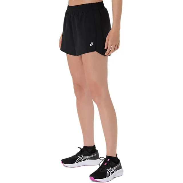 【asics 亞瑟士】短褲 女 運動褲 跑步 ICON 4吋 黑 2012D361-001