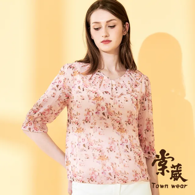 【TOWN’WEAR 棠葳】氣質花卉雪紡上衣(中大尺碼/女上衣/女上著/透膚袖/翻領/透膚/滿版/印花)