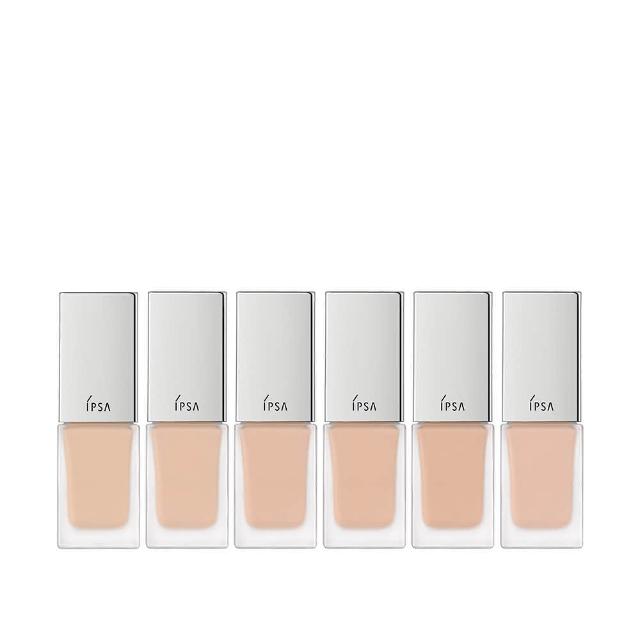 IPSA茵芙莎輕裸水光粉底液，採用獨家水光科技，輕盈貼膚不厚重，提供24小時持妝效果。水潤質地讓肌膚透出自然光采，遮瑕力強卻不顯油膩，適合各種膚質使用，打造無瑕透亮底妝。