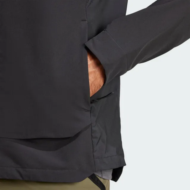 【adidas 愛迪達】TERREX MULTI SOFTSHELL 連帽外套 防風 男 IX1490