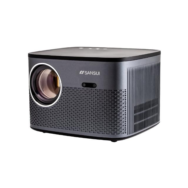 SANSUI 山水 SPJ-MO LED 投影機，採用 Full HD 1080P (1920x1080) 高解析度，提供清晰影像體驗。支援 HDMI 2.0、USB 2.0 家用連線，內建 Airplay、Disney+、Netflix、YouTube 等串流功能，手機平板無線鏡射、WiFi 傳輸、自動梯形校正及側投設計，適合居家娛樂。保固 1 年，配件包含遙控器、專用腳架、電源供應器、100 吋布幕、旅行收納包、HDMI 線、說明書及商品服務保證書。
