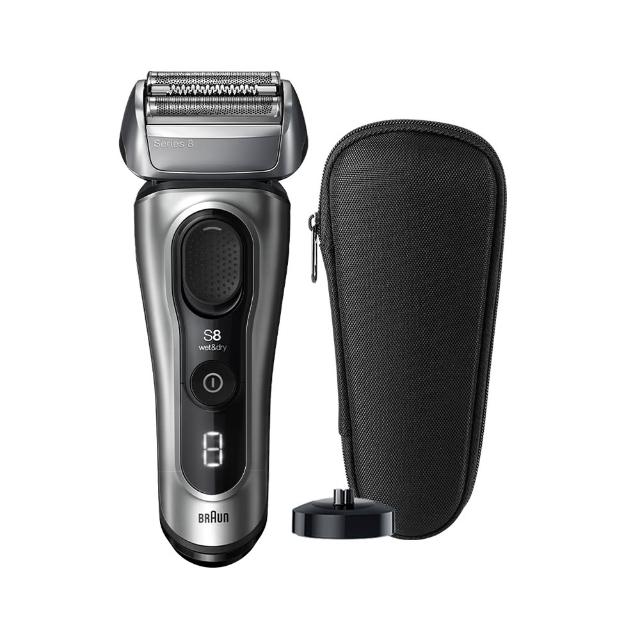 BRAUN德國百靈 8517s 德國百靈 BRAUN 8517s 電動刮鬍刀,單模式四刀頭設計,提供高效往復式刮鬍體驗。可拆式刀頭易於清潔,全機防水支援淋浴使用,智慧感應技術自動調整功率,充電式供電長效續航,適合日常男性理容首選。