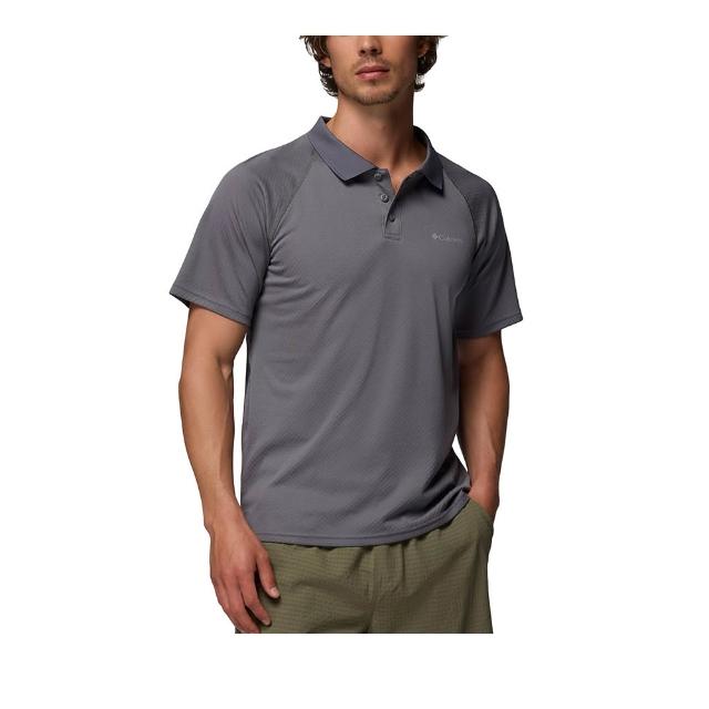 【Columbia 哥倫比亞】男款-防曬UPF50涼感快排短袖POLO衫- Alpine Chill™ Pro Polo-深灰色(UAJ38280DY/KS)