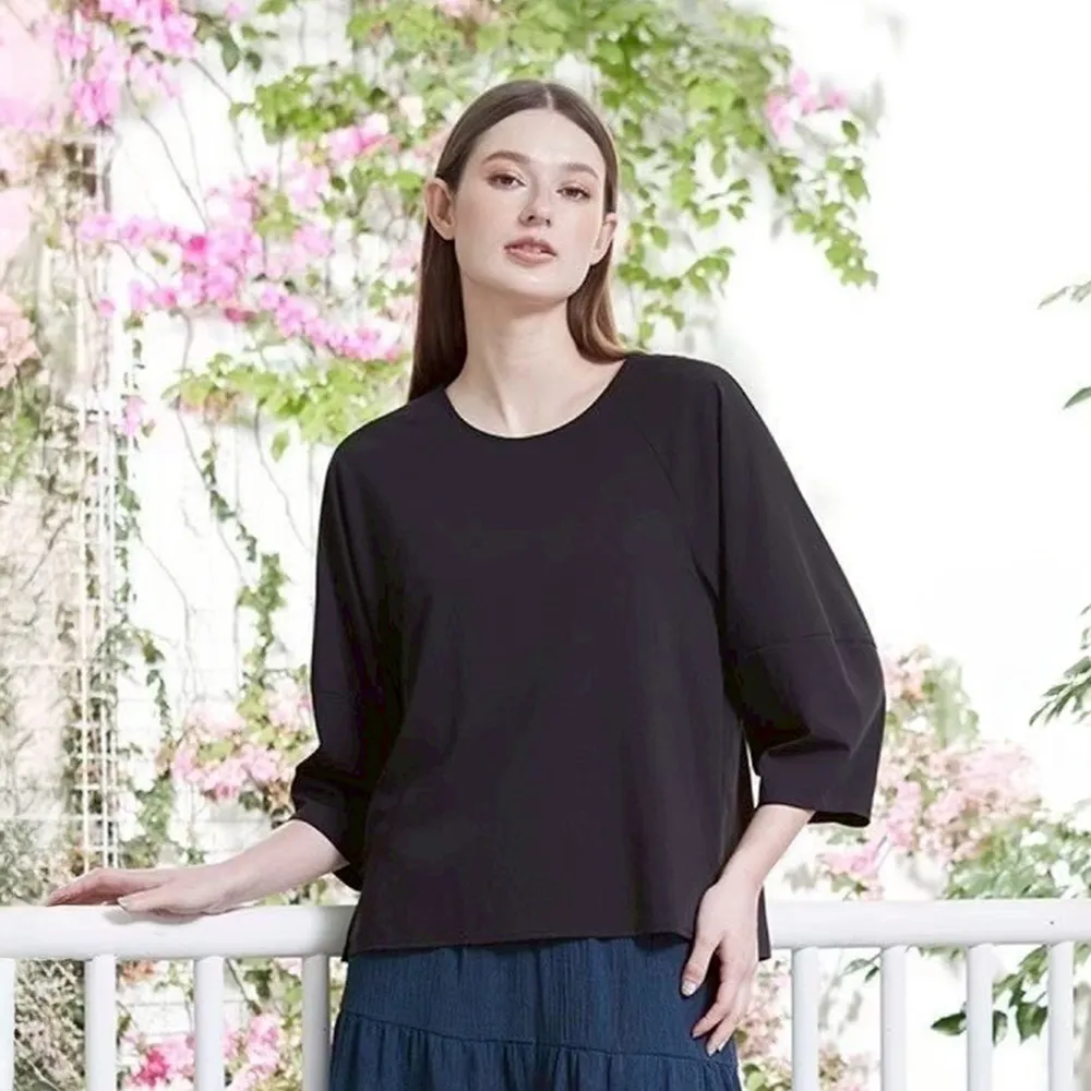 【ICHE 衣哲】x Cop Copine 上衣