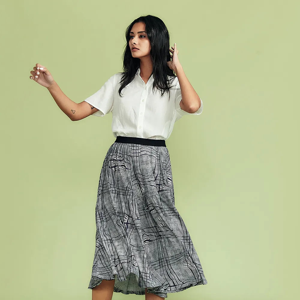 【ICHE 衣哲】Cop.Copine 法國原裝進口黑白圖騰印花中高腰傘擺伴長圓裙