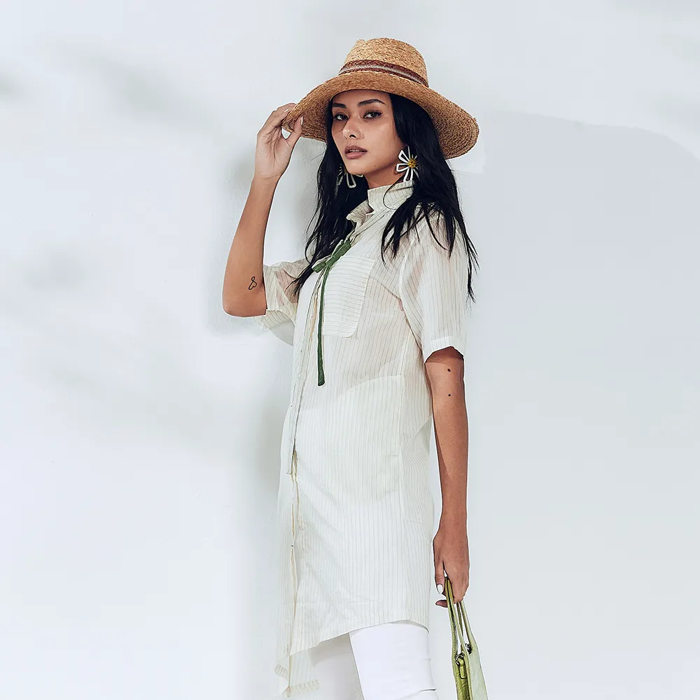 【ICHE 衣哲】法國原裝進口葉綠色細條紋不規則長版上衣