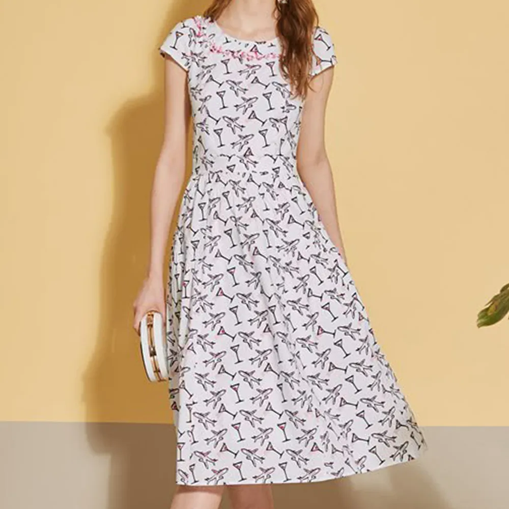 【ICHE 衣哲】時尚印花領口鑲飾中長版造型洋裝-優雅白