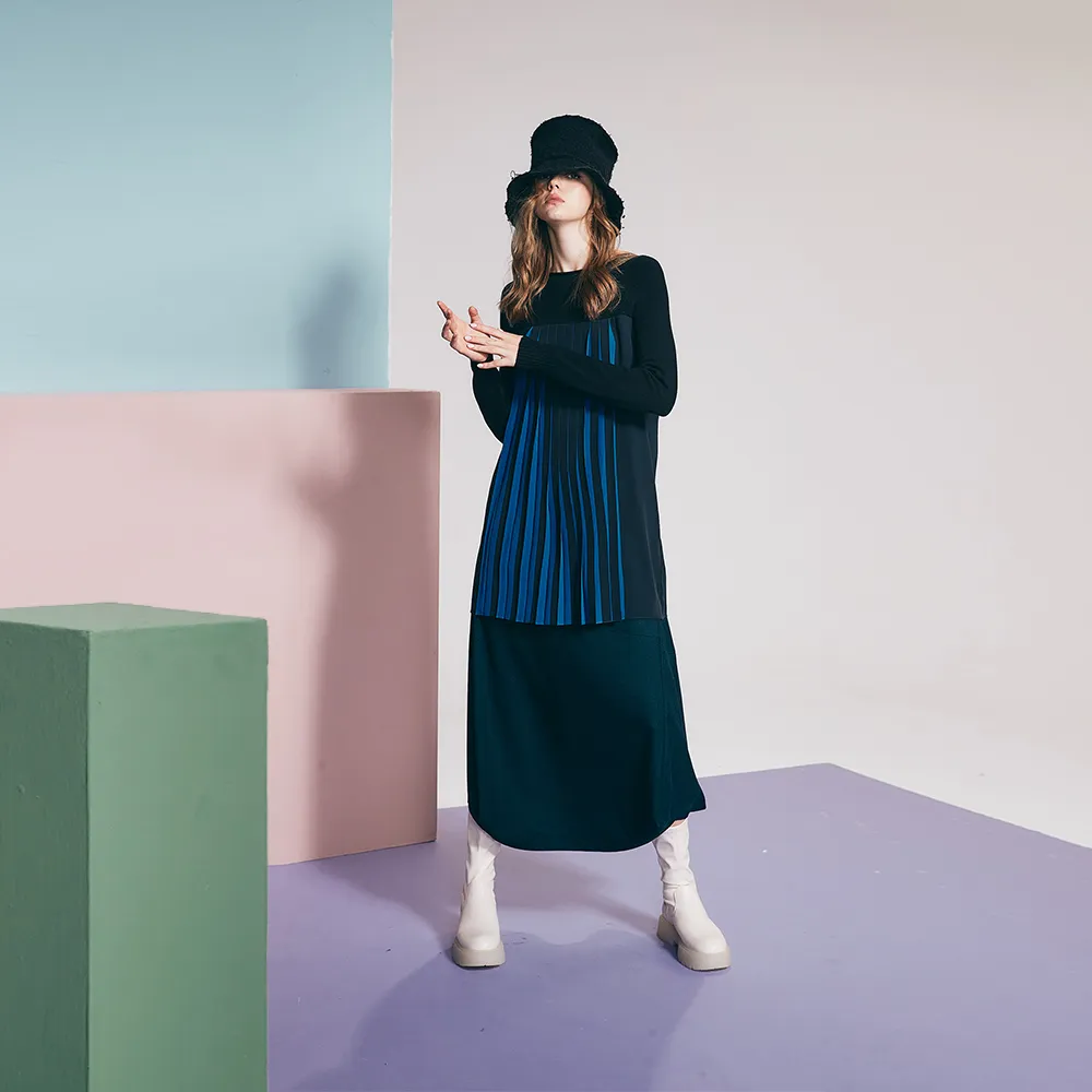 【ICHE 衣哲】Cop.Copine 法國原裝進口造型落肩洋裝-知識黑與藍