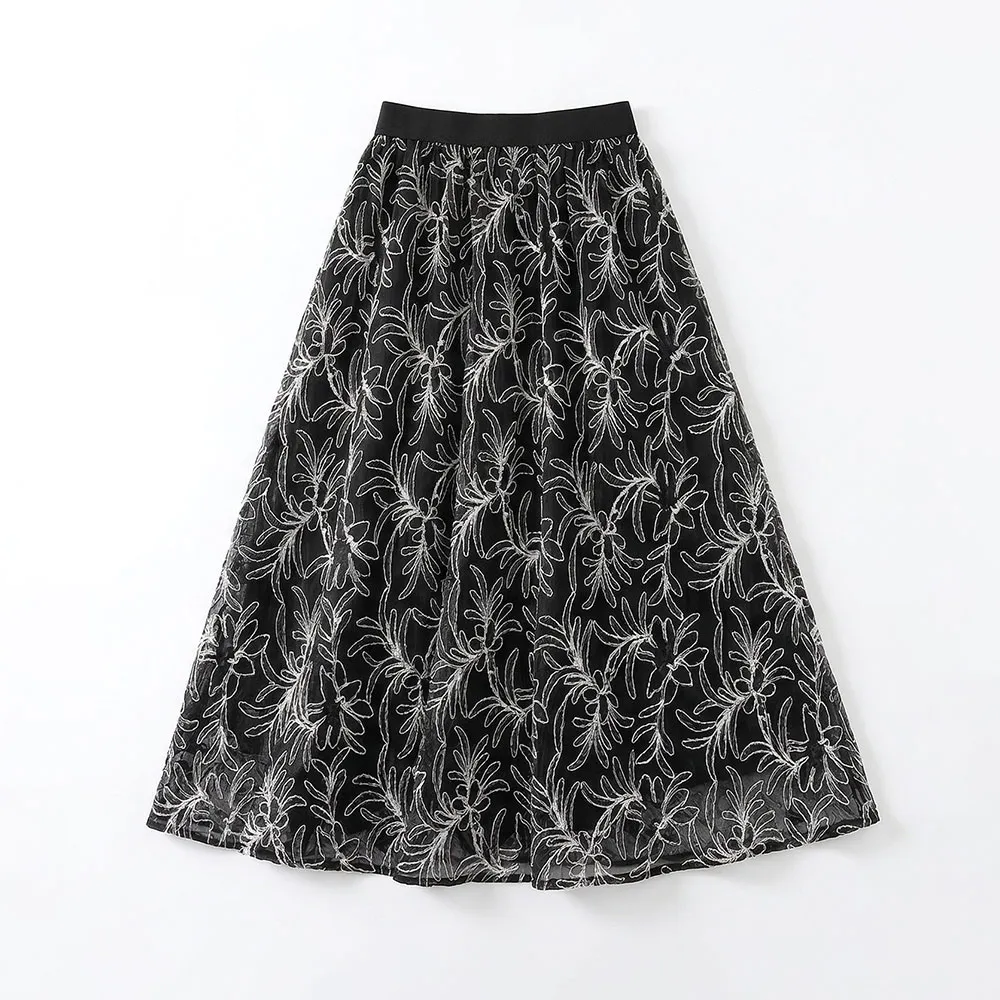 【MON’S】繩骨蕾絲繡花輕盈紗裙(直)