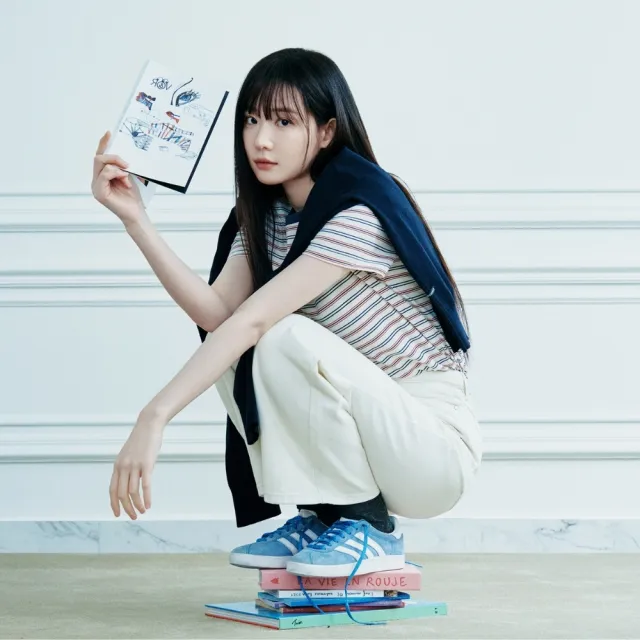 【COVERNAT】官方旗艦館 女款條紋T恤(WMS短袖上衣 YOON JI同款 藍/炭灰/海軍藍/象牙白色)