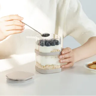 【Oolab 良杯製所】輕晨早餐可微波燕麥杯 550ml(附不鏽鋼湯匙/優格杯/沙拉杯/含杯底矽膠套)
