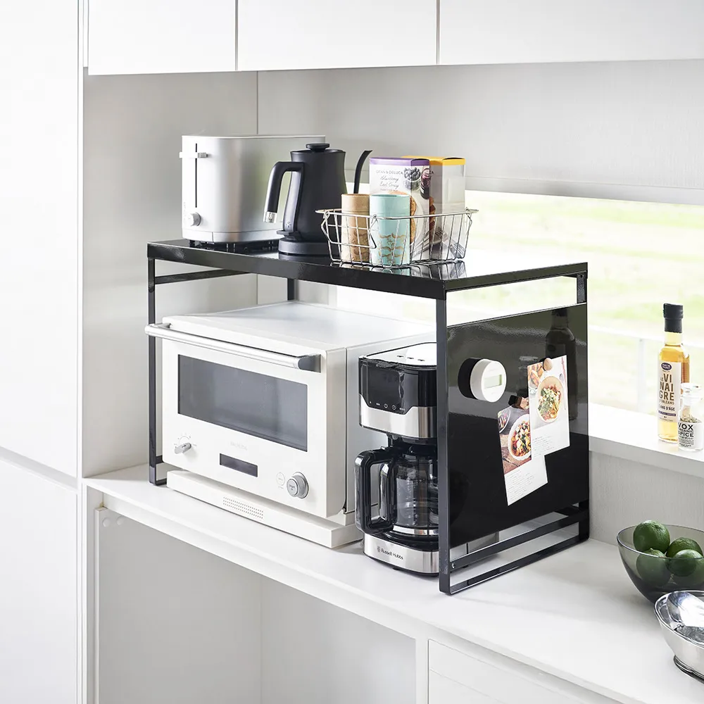 【YAMAZAKI 山崎】tower可磁吸廚房置物架-黑(微波爐架/磁吸收納架/廚房置物架)