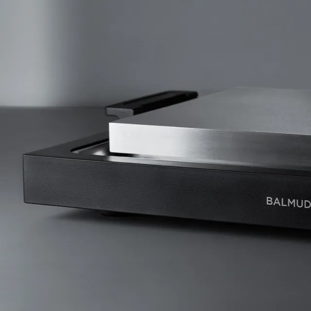 【BALMUDA 百慕達】The Plate Pro 電烤盤 K10C-BK(K10C)