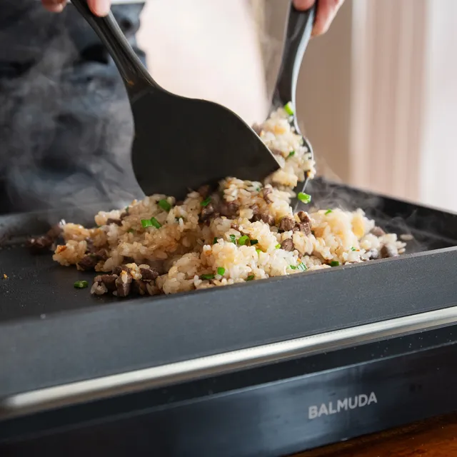【BALMUDA 百慕達】The Plate Pro 電烤盤 K10C-BK(K10C)