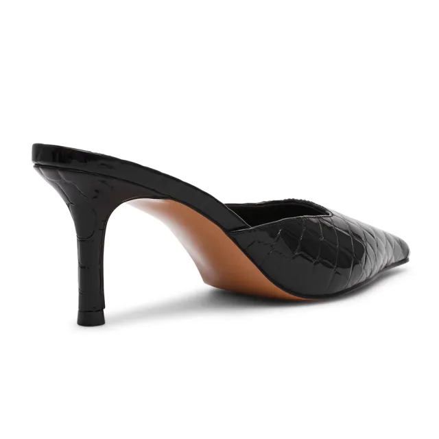 【steve madden】鱷魚皮前包尖頭涼跟鞋 ALEXI(黑色)