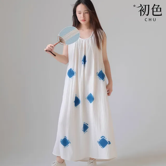 【初色】復古風寬鬆褶皺圓點印花圓領無袖吊帶中長裙連衣裙連身洋裝-白色-50340(M-2XL可選)