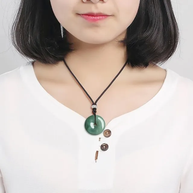 【Penny 珮妮】緬甸A貨翡翠糯種 油青平安扣 吊墜項鍊 毛衣鍊(母親節 交換禮物 生日 情人節 尾牙 新年 結婚)