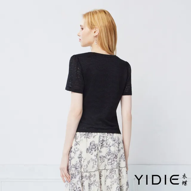 【YIDIE】典雅側排造型金釦抓褶蕾絲上衣-黑