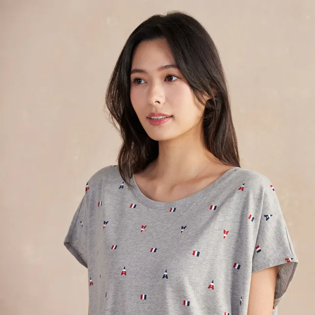 【YVONNE 以旺傢飾】巴黎印花拼接連袖上衣-迷霧灰