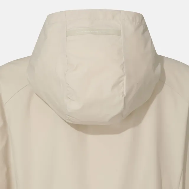 【DESCENTE】外套 女 運動連帽外套快排 WOMEN DRAWSTRING WIND BREAKER 米 SR122PWB21-BEIG