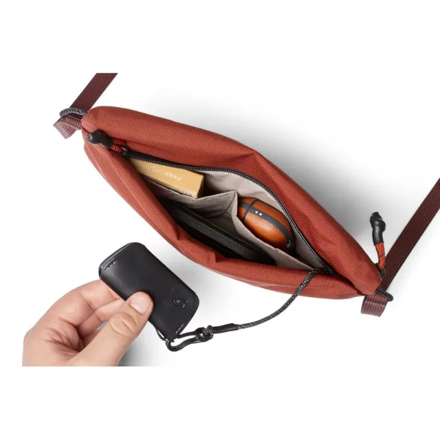 【Bellroy】Lite Sacoche 3.5L 超輕量 斜背包(BLSA) 父親節送禮