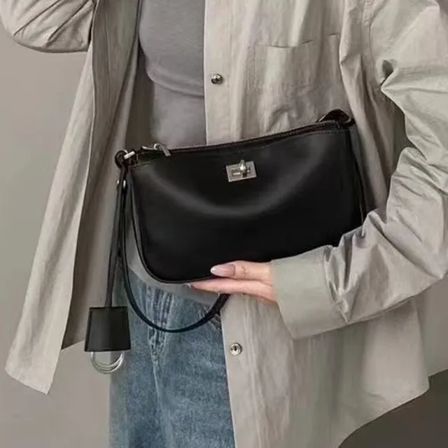 【EMMA SUE】雙11 包包 白色 黑色 簡約 休閒 百搭 質感 女生 女包 皮革包包 斜背包 單肩包 小方 