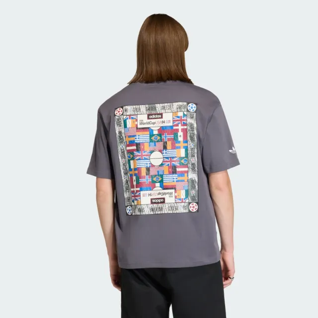 【adidas 愛迪達】運動 休閒 短袖 T恤 男上衣 FLAG GFX SS T(KD1429)