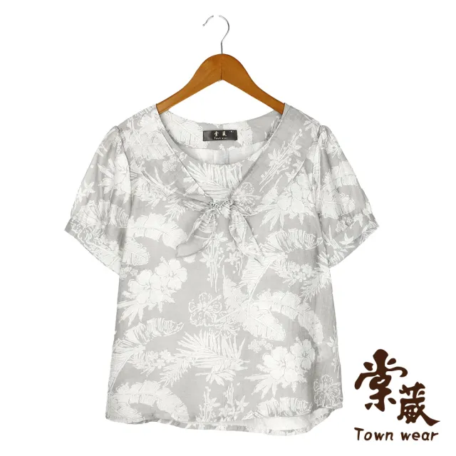 【TOWN’WEAR 棠葳】滿版印花透膚領結上衣(女上著/女上衣/修身/天絲棉/棉質/短袖)