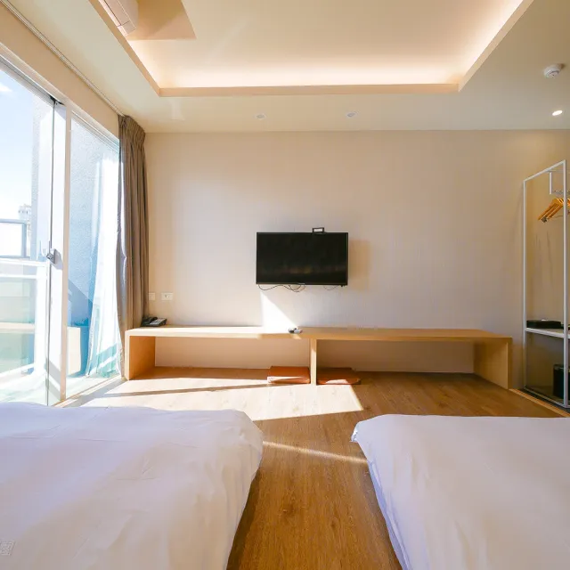暢玩台東搶先訂 台中-台東EMU3000 ★台中出發-新自強號+如意行館or鐵道旅驛(兩人成行-單人券)
