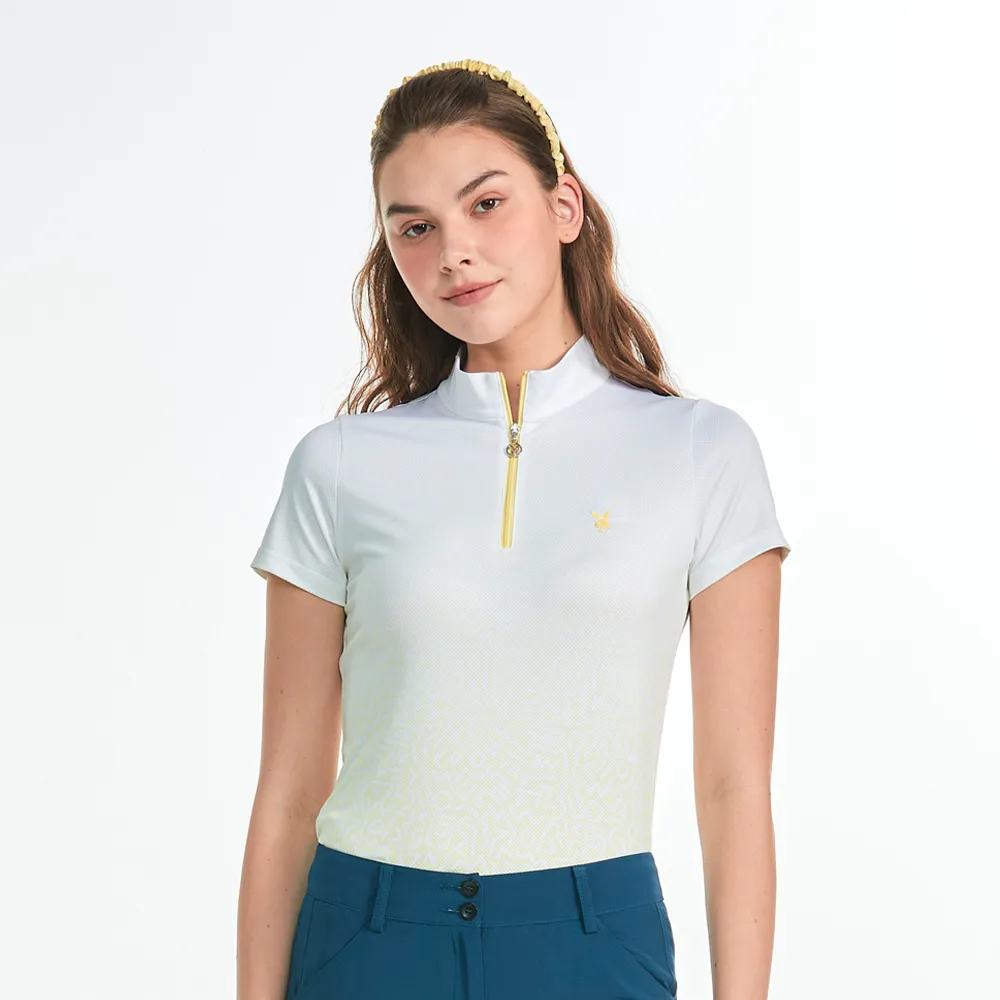 【PLAYBOY GOLF】女款抽象漸層字母立領短袖POLO衫-黃(吸濕排汗/抗UV/高爾夫球衫/KA23120-35)
