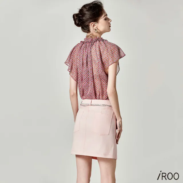 【iROO】馬櫻丹印花上衣