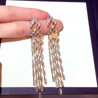 【LEESA】飾品\耳環\流蘇耳環\耳針\小眾設計\簡約ins風\小禮物\送閨蜜\耳飾\幾何耳環\長款耳環\抗敏耳環